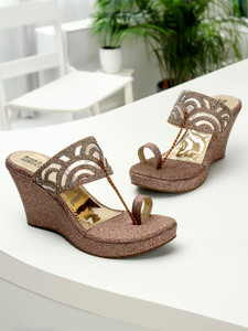 madam glorious Women Wedges