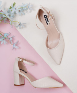 SHERRIF Cream Block Women Heels