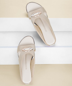 Bootco Women Flats