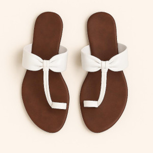 SK Fashion महिलाओं के लिए सफेद फ्लैट्स