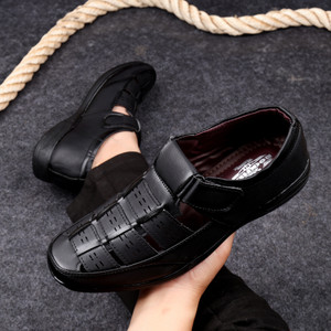 ROCKFIELD पुरुषों के लिए काला कैजुअल