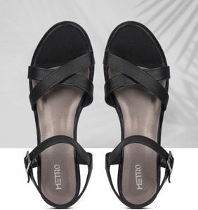 METRO Women Wedges