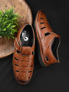 Rising Wolf Men Sandals