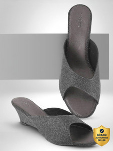 MOCHI GreySolid Women Wedges