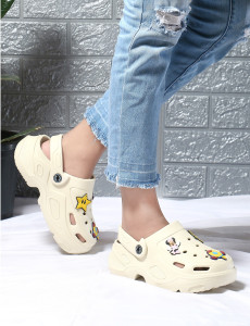 TOMSY CHOICE Women Clogs