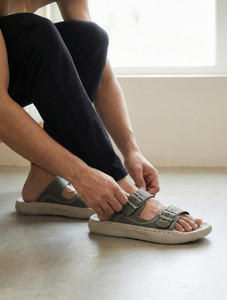 WALKAROO Men Casual Green - Image 6