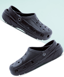 RED TAPE Men Clogs