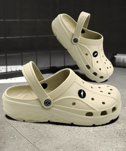 BRUTON Men Clogs