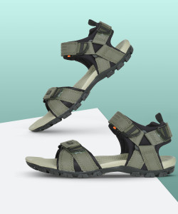 Sandals for Men Upto 50 to 80 OFF on Sandals Floaters Online