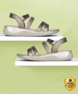 HUSH PUPPIES Women Wedges