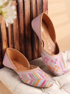 ANOUK Ethnic Embroidred Jutis and Mojaris Bellies For Women