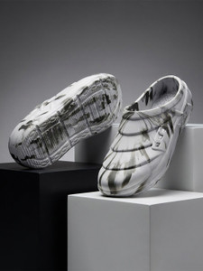 Koburg Plasma Pro Marble Men Clogs - Image 6