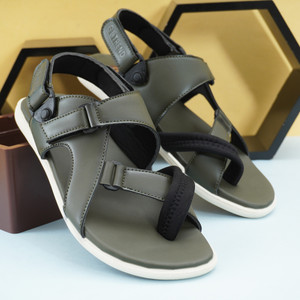 G L Trend Men Sandals