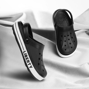 LIBERTY Men Clogs Black - Image 6