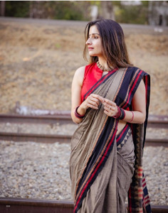 Bholenath textile Woven Handloom Khadi Saree