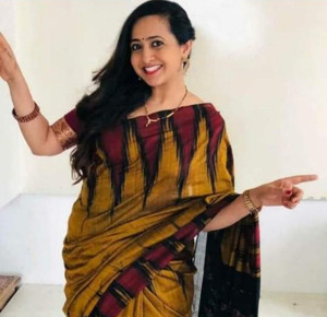 Quetzal Temple Border Ikkat Cotton Blend Saree