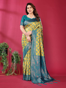 Divastri Woven Kanjivaram Pure Silk, Art Silk Saree