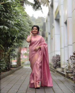 AVANTIKA FASHION Woven Kanjivaram Pure Silk, Art Silk Saree