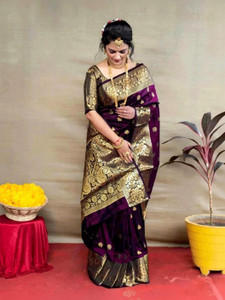 TIGERSNAKE Woven Kasavu Silk Blend Saree