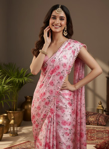 Fabian Fashion सेल्फ डिज़ाइन, फ्लोरल प्रिंट, प्रिंटेड, पैस्ले, धारीदार, डिजिटल प्रिंट बॉलीवुड साटन, सिल्क ब्लेंड साड़ी