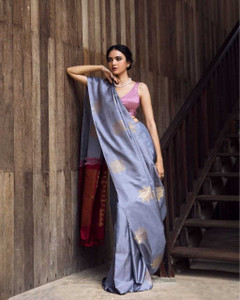 AVANTIKA FASHION Woven Kanjivaram Pure Silk, Art Silk Saree