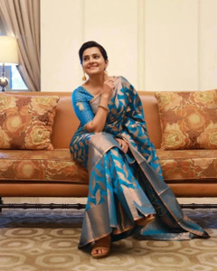 mahakay Woven Kanjivaram Silk Blend Saree