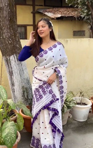 Bihuwaari Woven Mekhela Chador Cotton Silk Saree