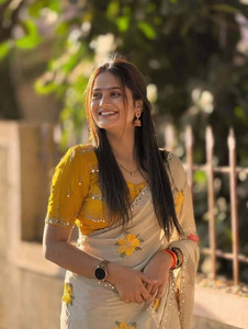 Laddu creation Embroidered Bollywood Silk Blend Saree