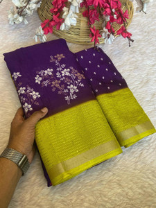 Bhuwal Fashion Floral Print, Woven Bollywood Crepe Saree