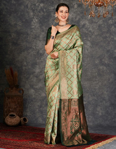 Samah Dyed, Woven, Self Design Banarasi Silk Blend, Jacquard Saree