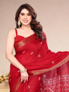 BilloRani Printed Bandhani Silk Blend Saree