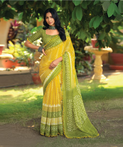 Sareemall Printed Ikkat Cotton Blend Saree