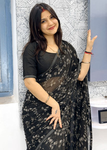 TELIRAJ.FASHION. Printed Bollywood Georgette Saree