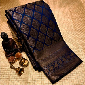 Gajal Self Design Kanjivaram Art Silk, Pure Silk Saree