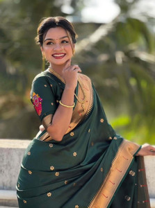 HOUSEOFDREAM एम्बेलिश्ड पैठानी आर्ट सिल्क साड़ी