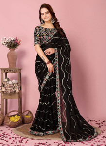 QUEDDY'S Embroidered, Striped Bollywood Silk Blend Saree