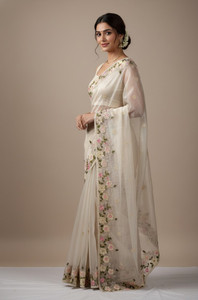 Akhodalkrp Embroidered Bollywood Net Saree