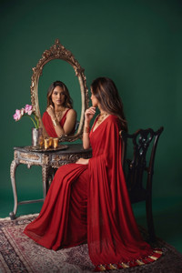Chhavi Fashion Solid/Plain Bollywood Lycra Blend Saree