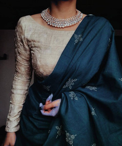 WELLBREAD Self Design, Printed Bollywood Muslin Saree
