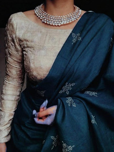 WELLBREAD Self Design, Printed Bollywood Muslin Saree