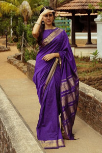 erika Woven Kanjivaram Jacquard, Art Silk Saree