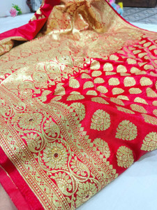 LYANNA Woven, Embellished Banarasi Handloom Silk Blend Saree