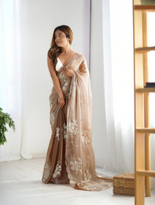 Tasrika Embroidered Bollywood Silk Blend Saree