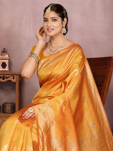 Sareeve Woven, Temple Border Kanjivaram Art Silk Saree