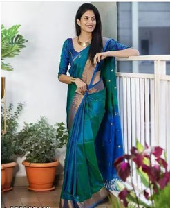 FABKIND Woven, Self Design Banarasi Pure Silk Saree