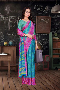 Feminista Printed, Solid/Plain Daily Wear Crepe Saree