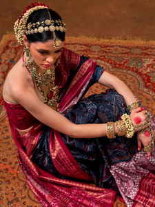 Sareemall Woven Ikkat Silk Blend Saree