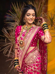 tapovan fashion Woven Banarasi Art Silk Saree