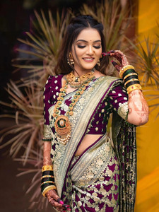 Mishowglitter Woven Patola Jacquard, Pure Silk Saree