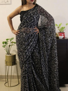 Afia Lucknowi Chikankari Embroidered Lucknow Chikankari Georgette Saree